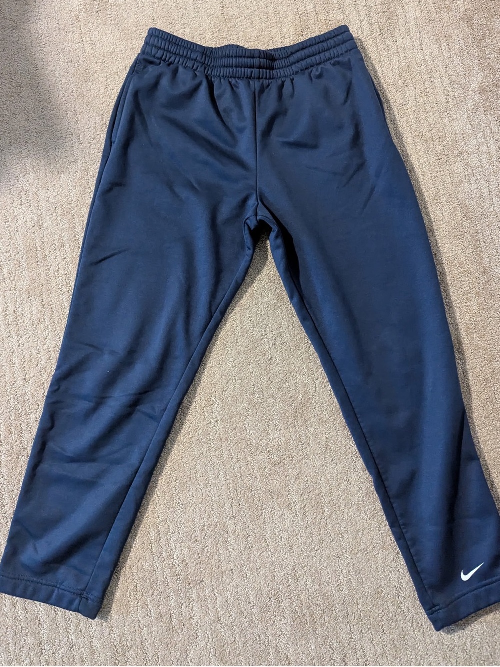 Boys Nike therma-fit fleece pants
